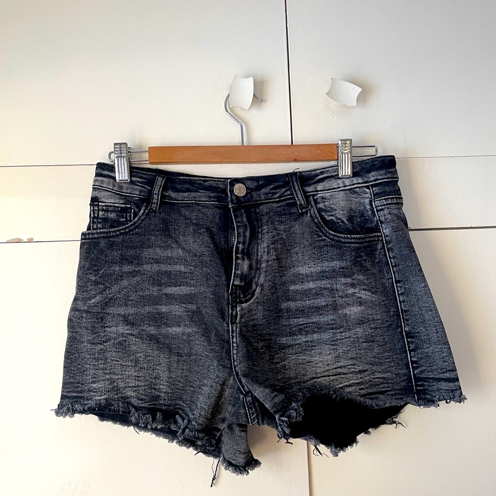 SHEIN high waisted black jean shorts